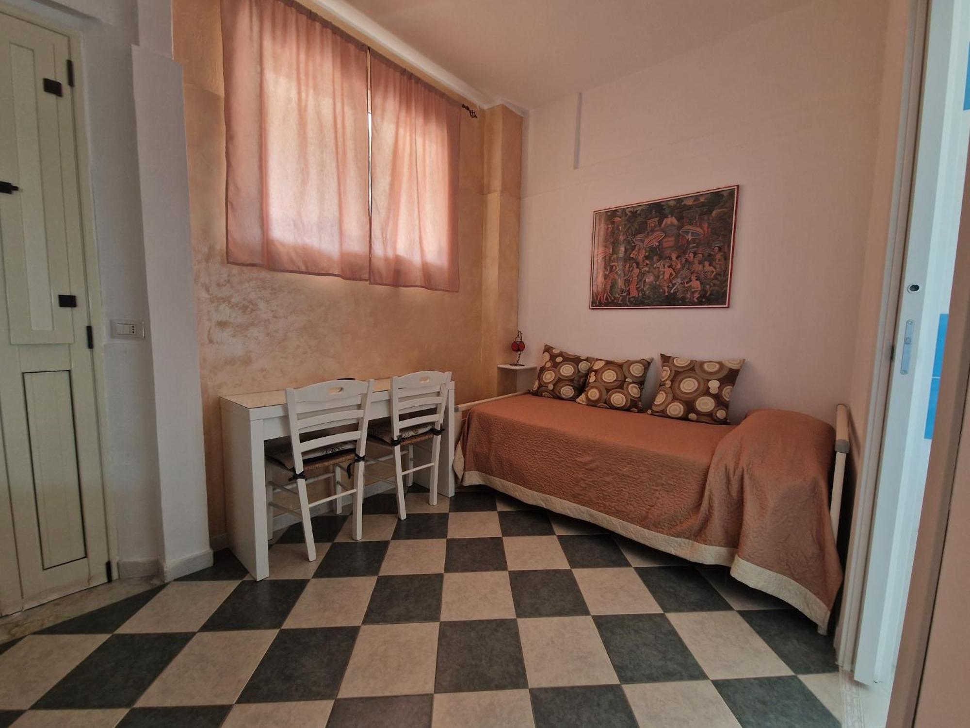 Santa Venere Apartments "Parcheggio Privato Moto-Auto" Ricarica Auto Elettriche Tropea Room photo
